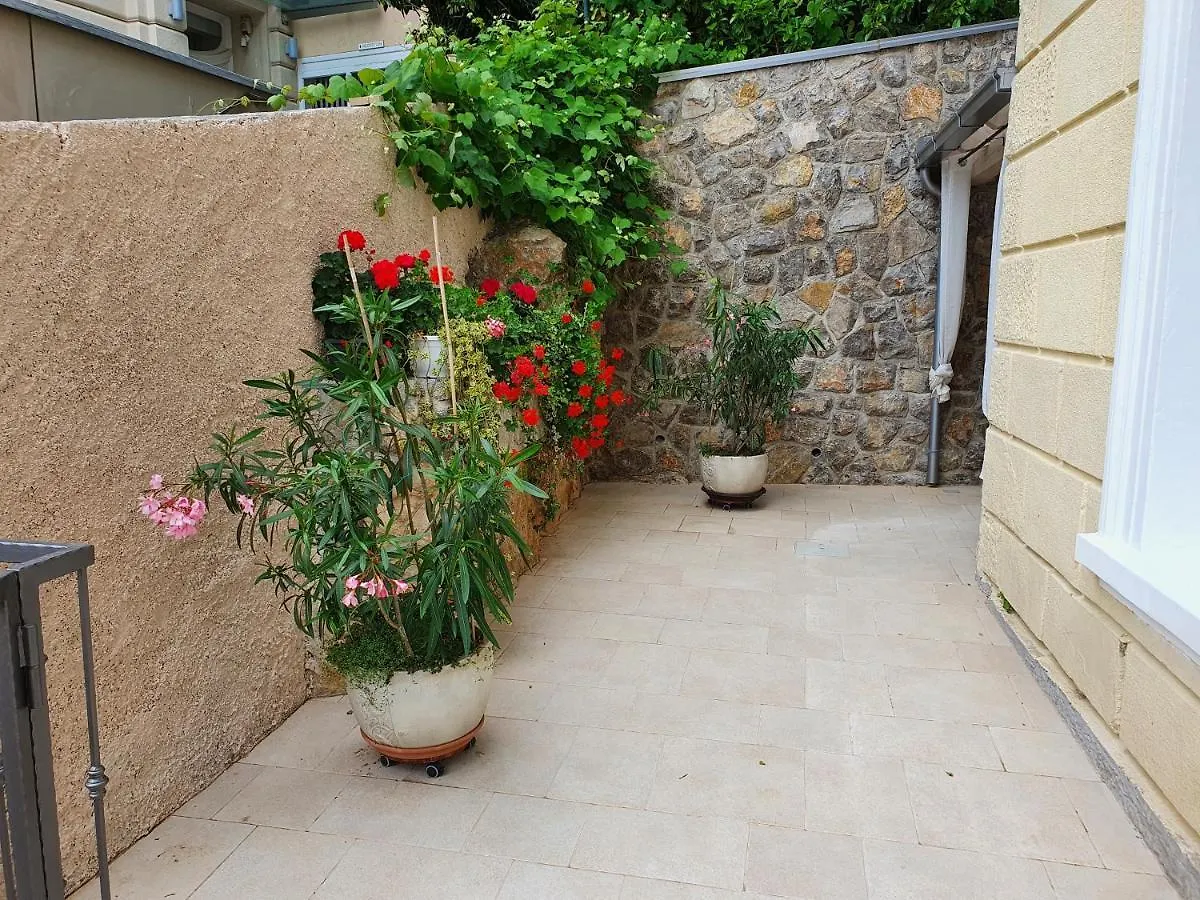 Superior Seaview Apartment Opatija
