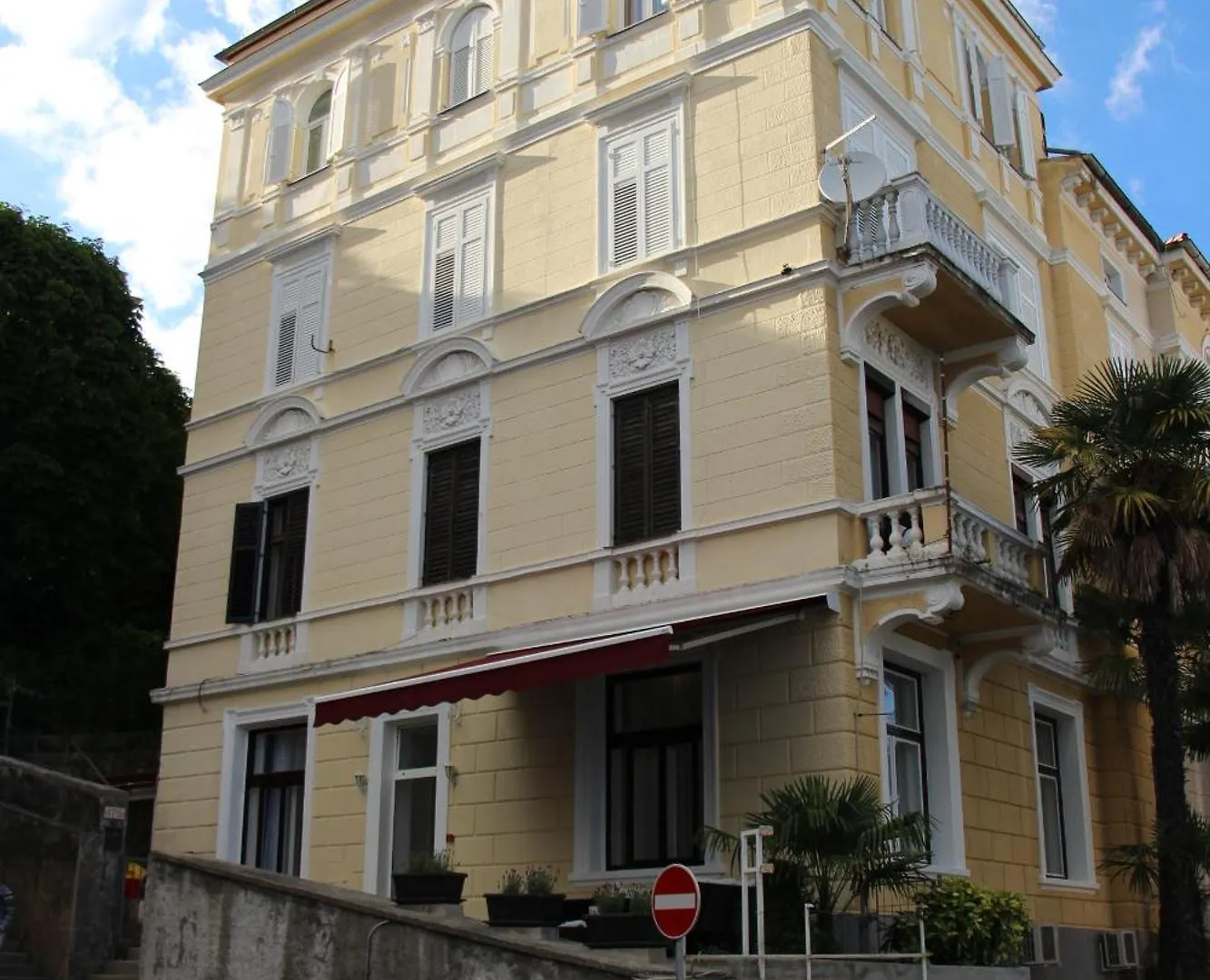 Superior Seaview Apartment Opatija Croatia